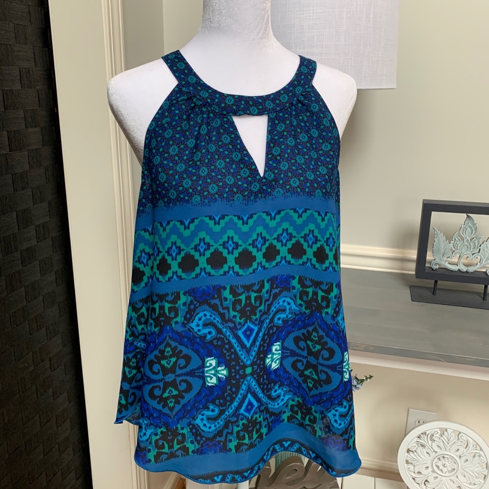 Women’s Top
